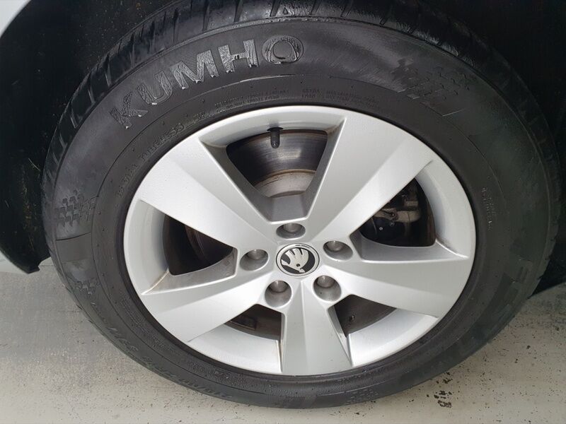 More views of Skoda Superb