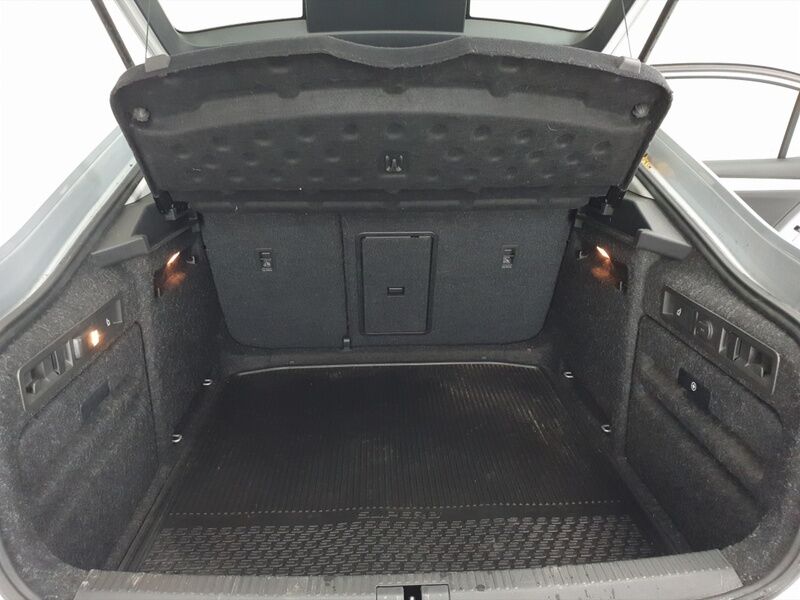 More views of Skoda Superb