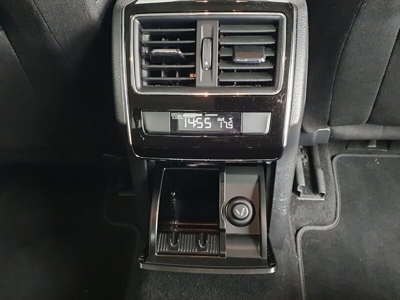 More views of Skoda Superb