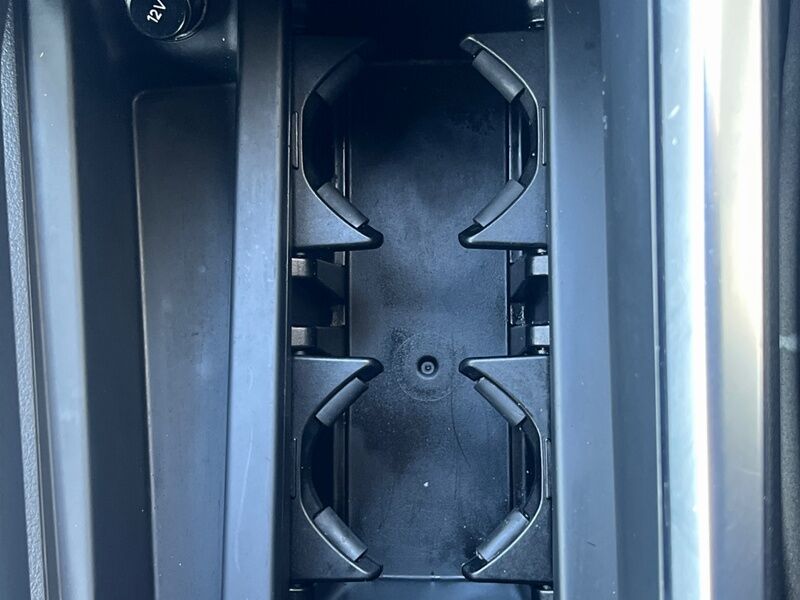 More views of Audi E-Tron