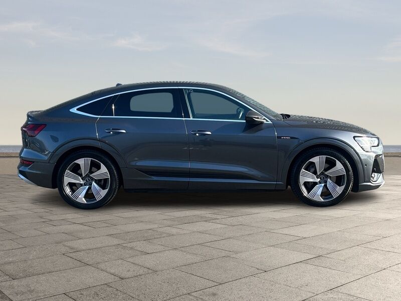 More views of Audi E-Tron