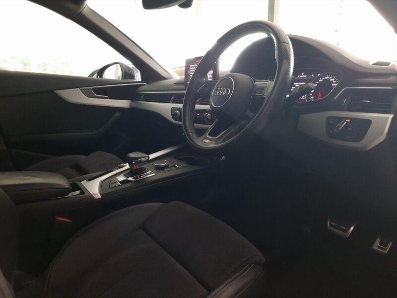 More views of Audi A4