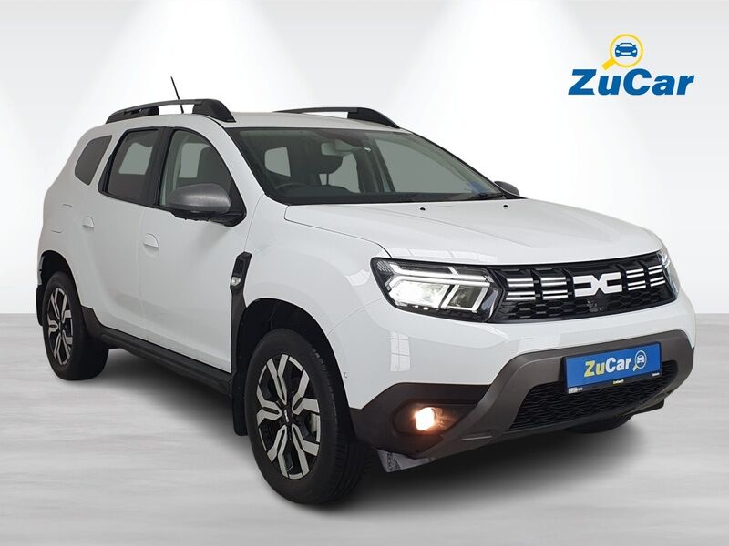More views of Dacia Duster
