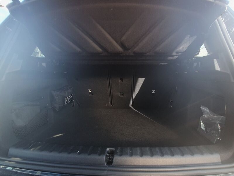 More views of MINI countryman