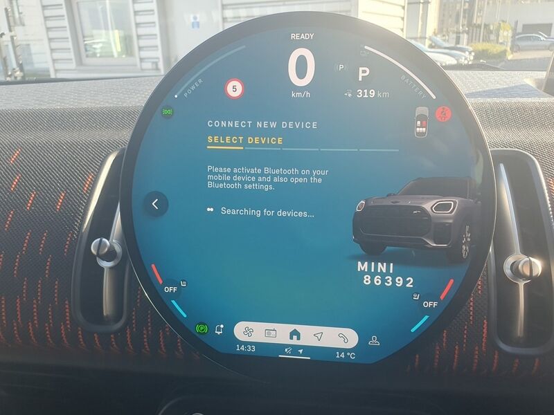 More views of MINI countryman