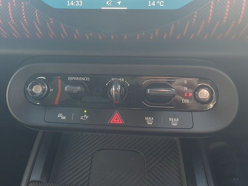 More views of MINI countryman