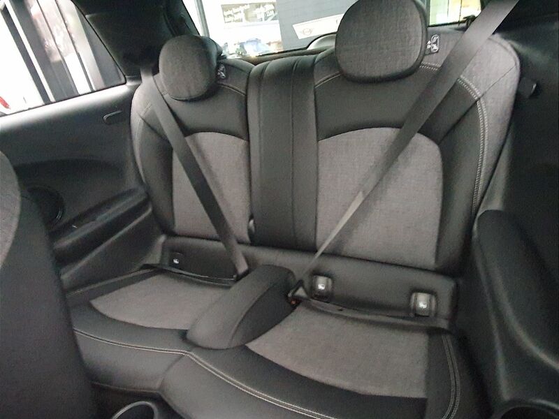 More views of MINI Hatch