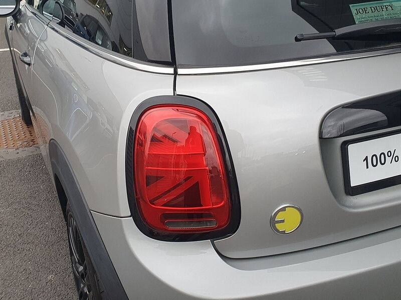 More views of MINI Hatch