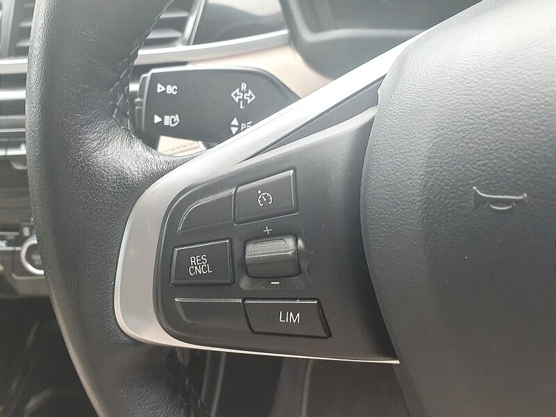 More views of BMW X1