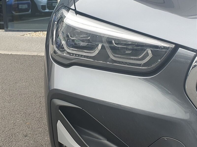 More views of BMW X1