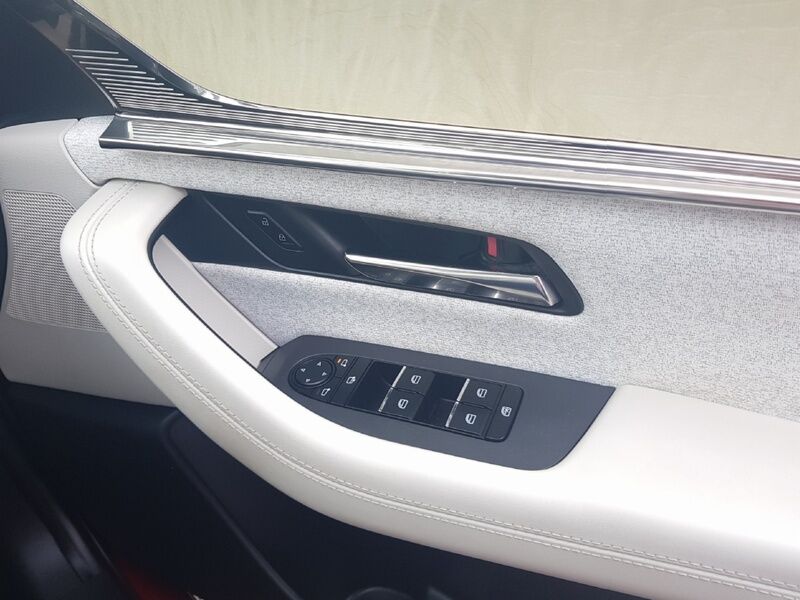 More views of Mazda CX-60