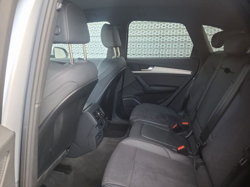 More views of Audi Q5