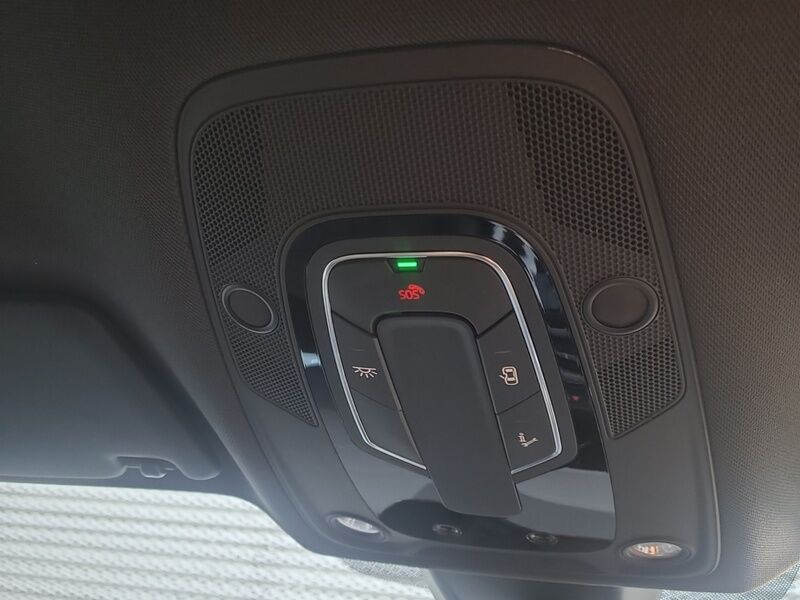 More views of Audi Q5