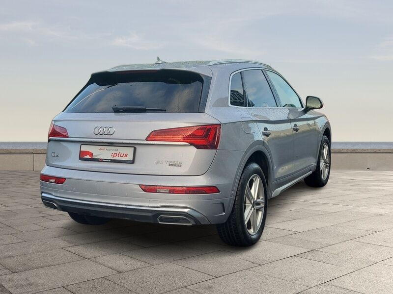 More views of Audi Q5