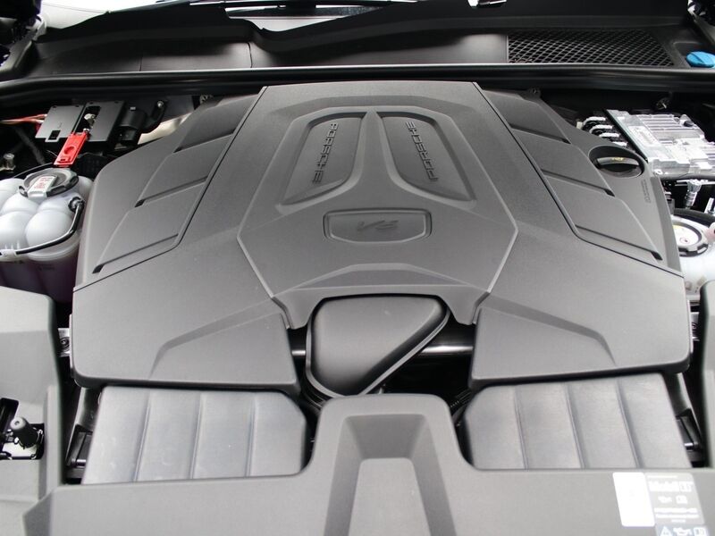More views of Porsche Cayenne