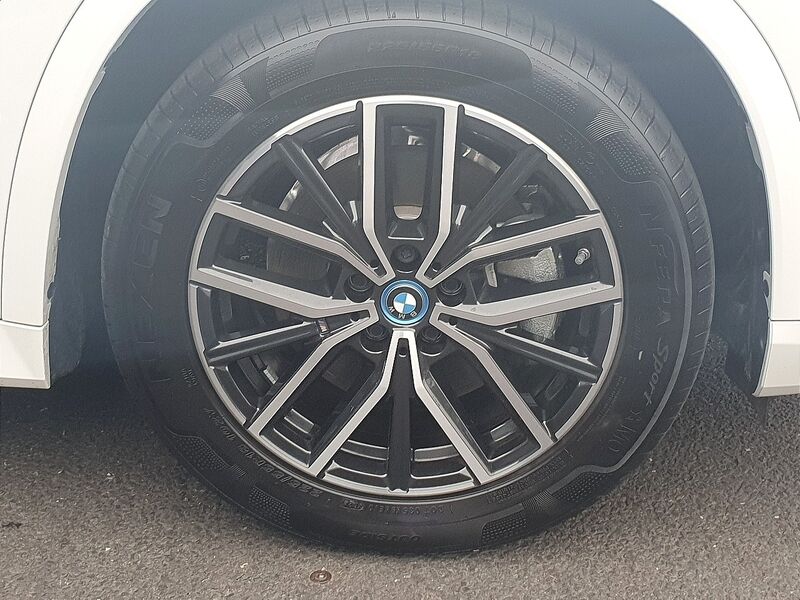 More views of BMW X1