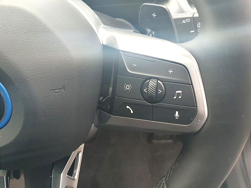 More views of BMW X1