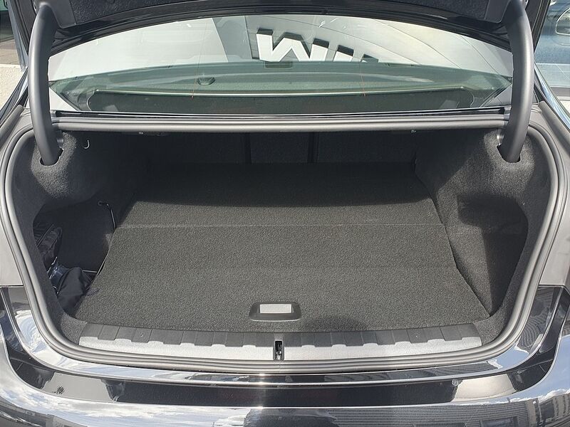 More views of BMW 3 Series