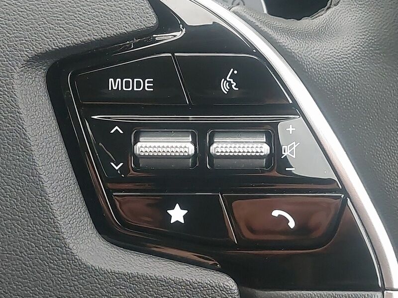 More views of Kia E-Niro