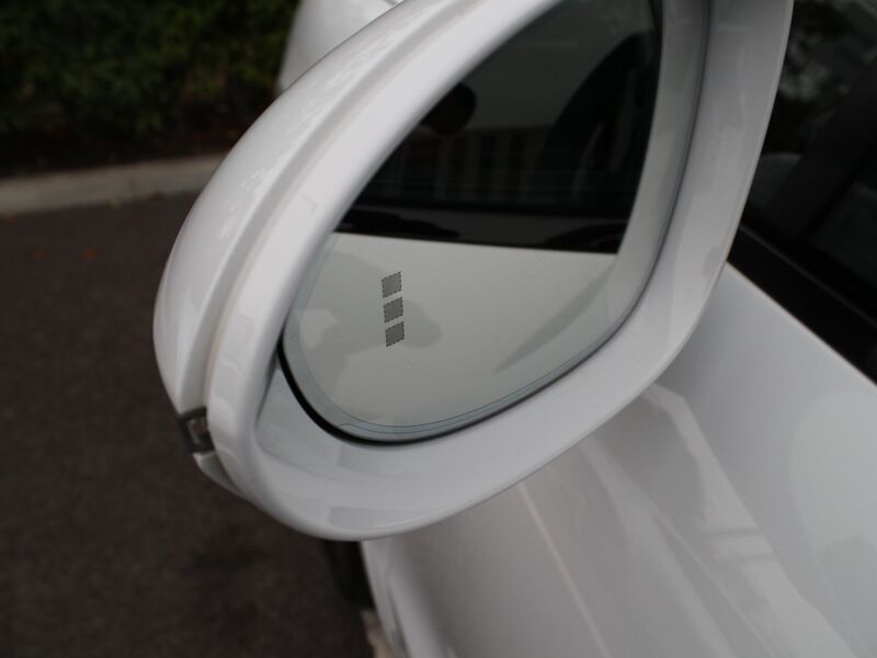 More views of Porsche Cayenne
