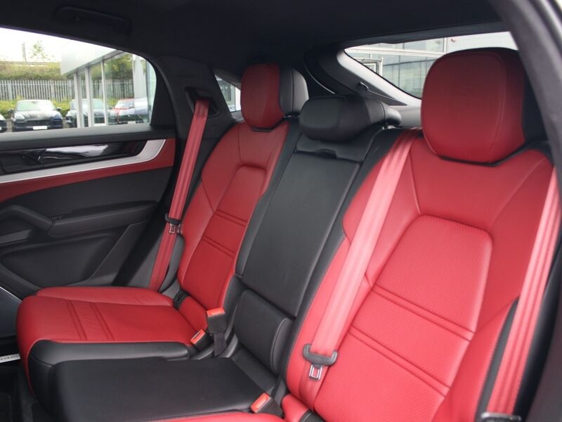 More views of Porsche Cayenne