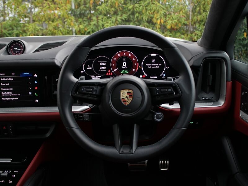 More views of Porsche Cayenne