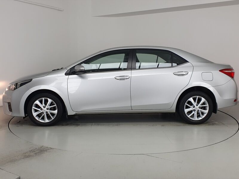 More views of Toyota Corolla