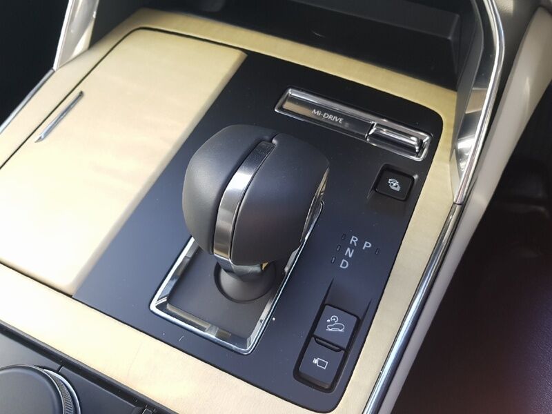 More views of Mazda CX-80