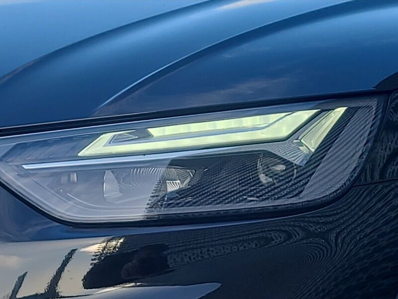 More views of Audi Q5