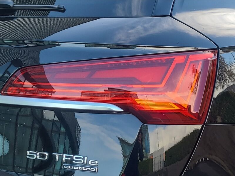 More views of Audi Q5