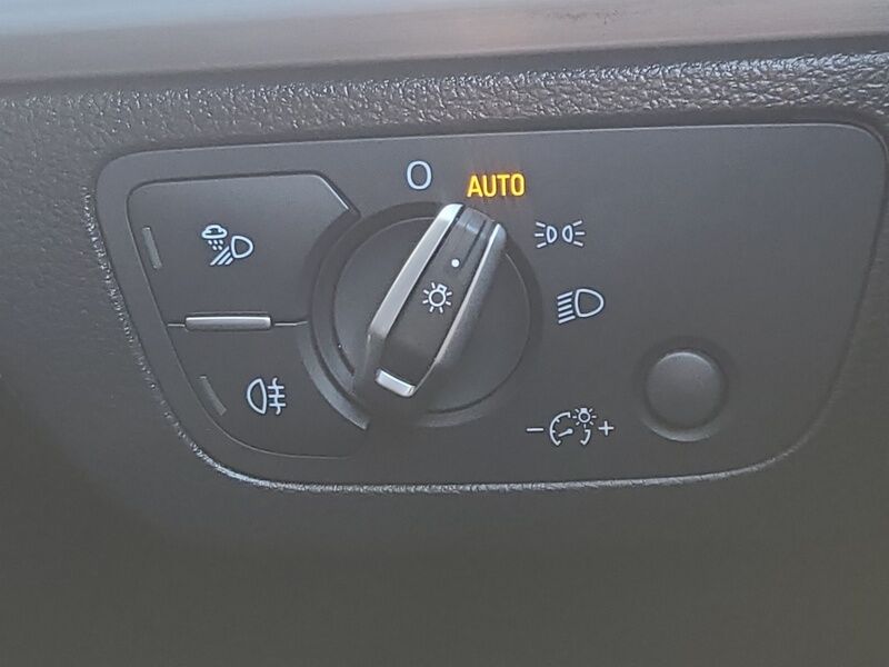 More views of Audi Q5