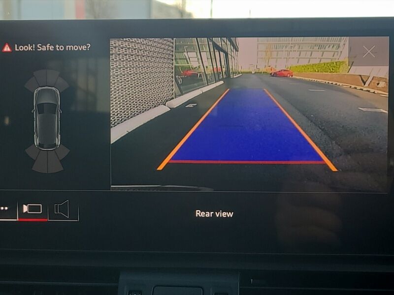 More views of Audi Q5