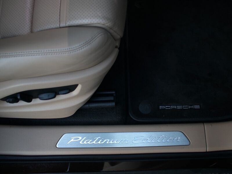 More views of Porsche Cayenne