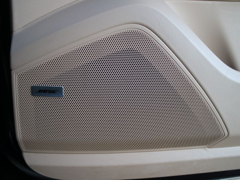 More views of Porsche Cayenne