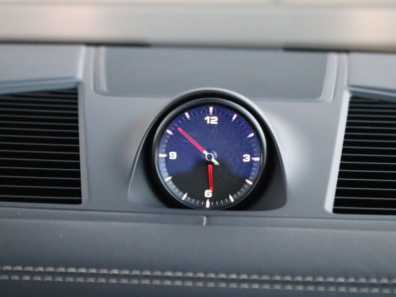 More views of Porsche Cayenne