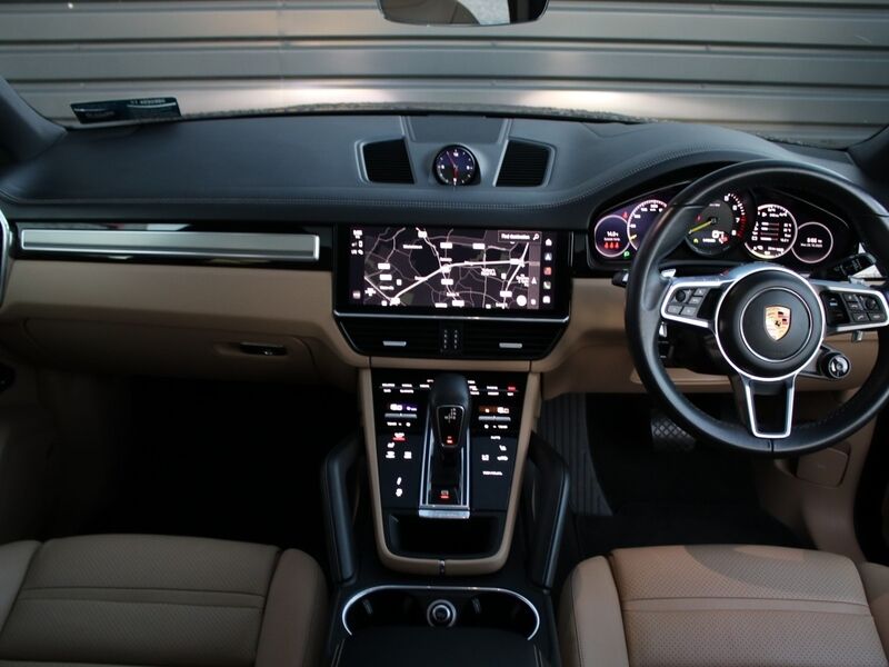 More views of Porsche Cayenne