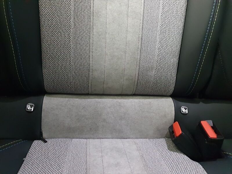 More views of Peugeot 208