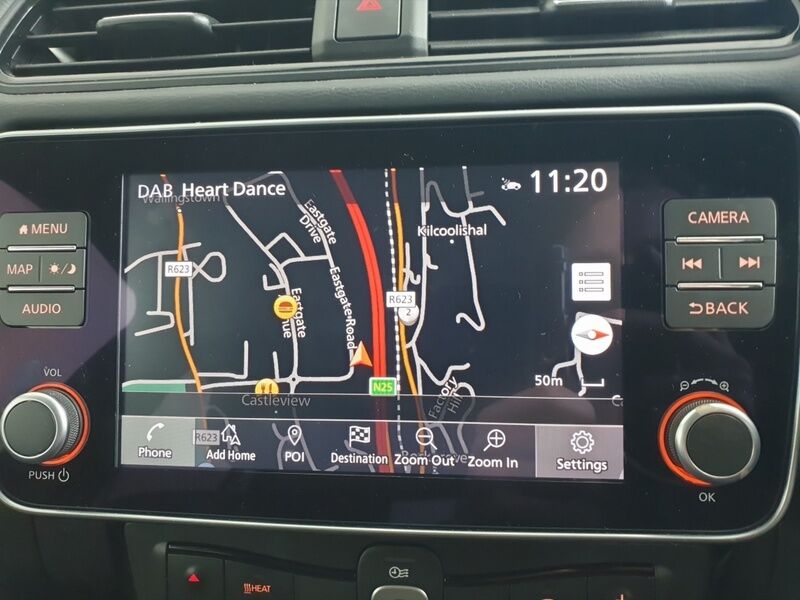 More views of Nissan Leaf