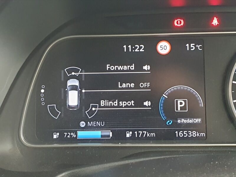 More views of Nissan Leaf