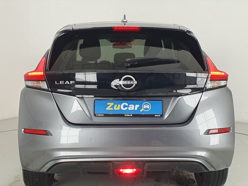 More views of Nissan Leaf