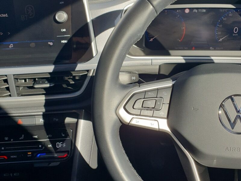 More views of Volkswagen T-Roc