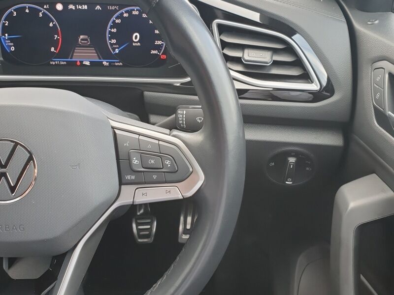 More views of Volkswagen T-Roc