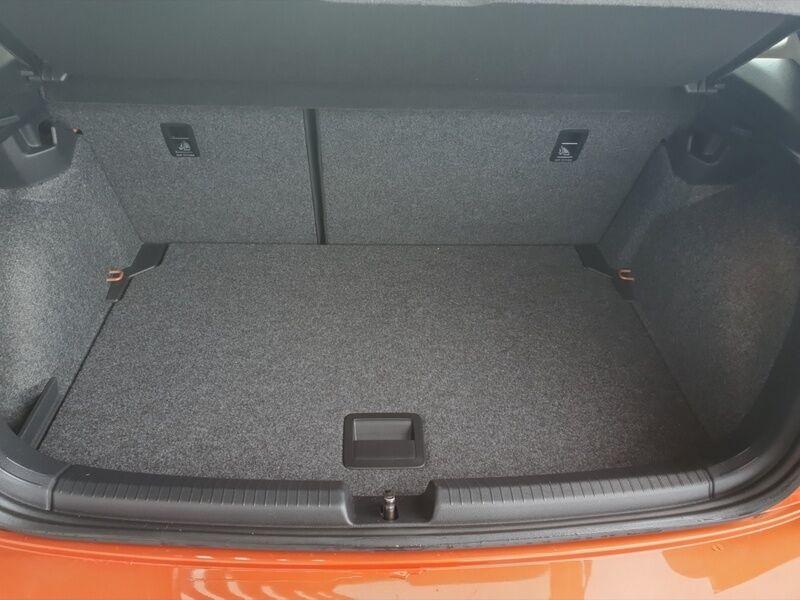 More views of Volkswagen Polo