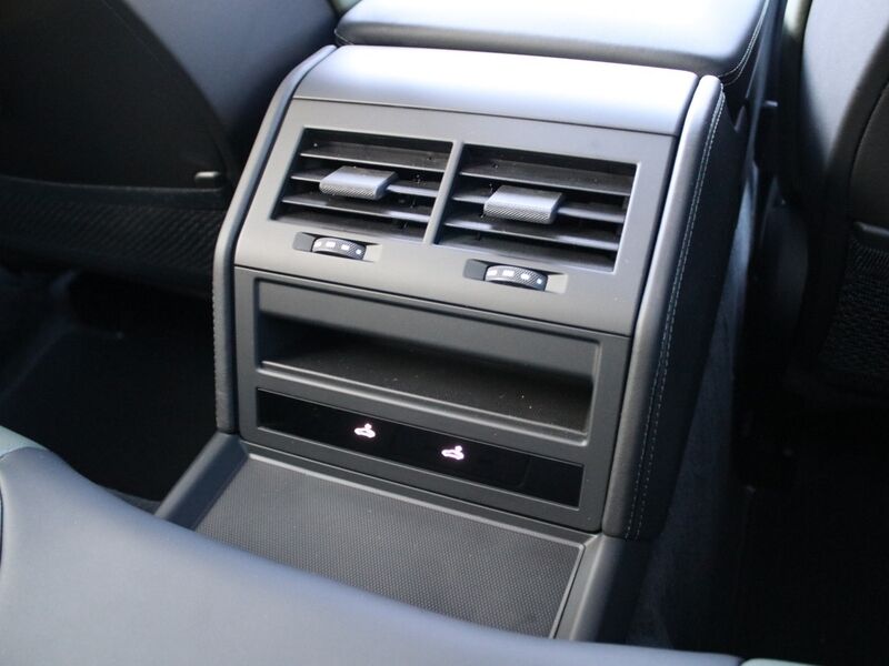 More views of Porsche Panamera