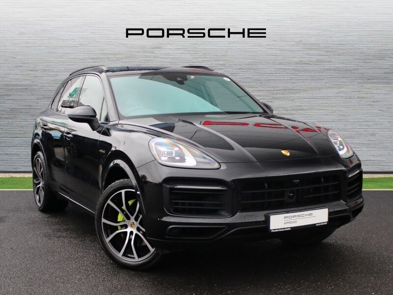 More views of Porsche Cayenne