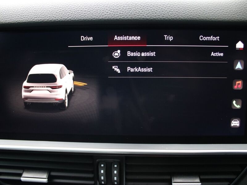 More views of Porsche Cayenne