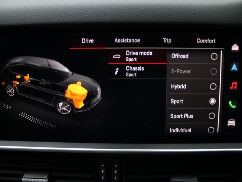 More views of Porsche Cayenne