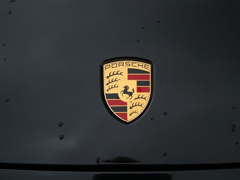 More views of Porsche Cayenne