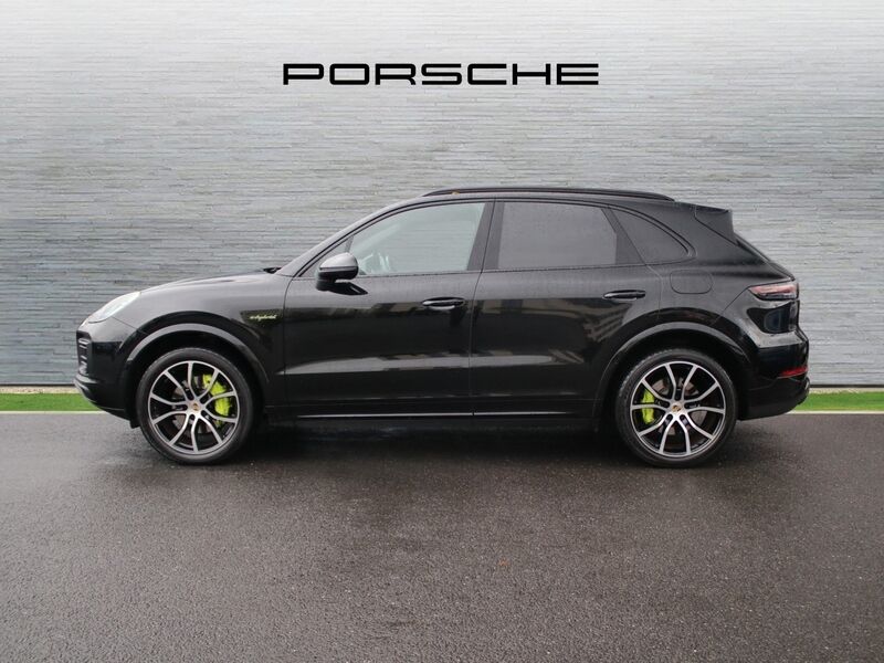 More views of Porsche Cayenne