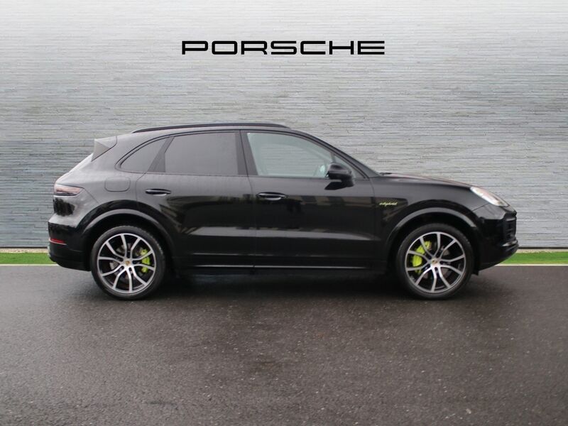 More views of Porsche Cayenne